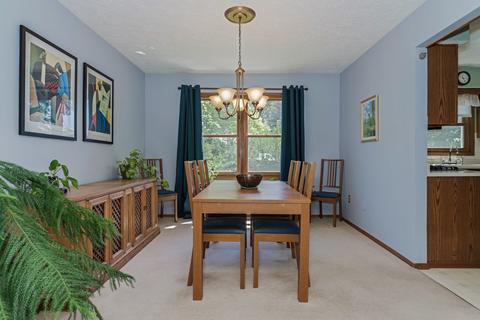 1310 Heritage Rd E, Normal, IL 61761 photo 22