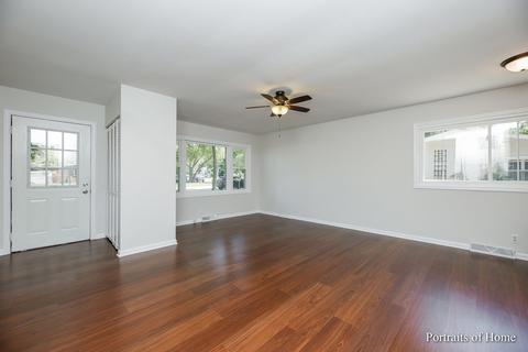 23 Hampton Rd, Montgomery, IL 60538 photo 2