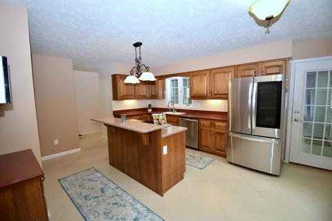 1610 Baumgart Dr, Normal, IL 61761 photo 11