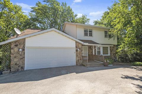 22809 Wentworth Ave, Steger, IL 60475 photo 1