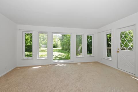 22809 Wentworth Ave, Steger, IL 60475 photo 16