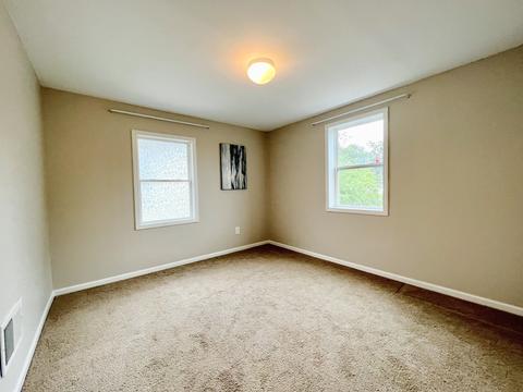 816 E Benton St, Aurora, IL 60505 photo 20