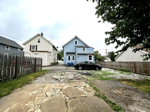 816 E Benton St, Aurora, IL 60505 photo 41