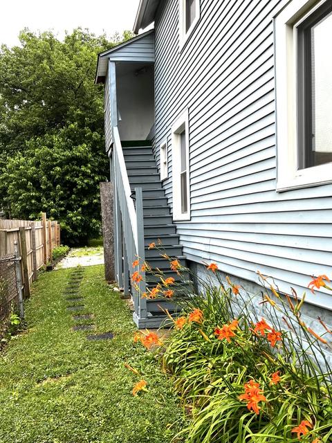 816 E Benton St, Aurora, IL 60505 photo 36