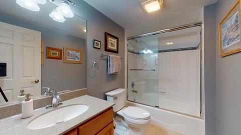 7501 Burning Tree Dr, Mchenry, IL 60050 photo 45