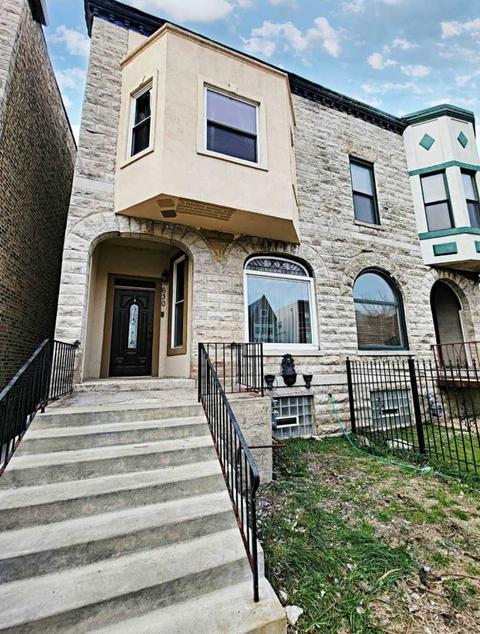 630 E 41st St, Chicago, IL 60653 photo 1