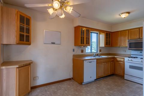 1032 Bent Tree Ct, Elgin, IL 60120 photo 8