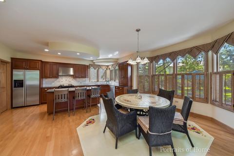 1364 Avalon Ct, Wheaton, IL 60189 photo 9
