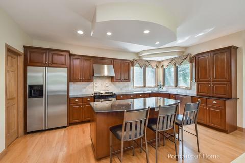 1364 Avalon Ct, Wheaton, IL 60189 photo 7
