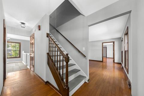 1409 Deep Run Rd, Naperville, IL 60540 photo 3