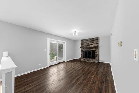 1409 Deep Run Rd, Naperville, IL 60540 photo 9