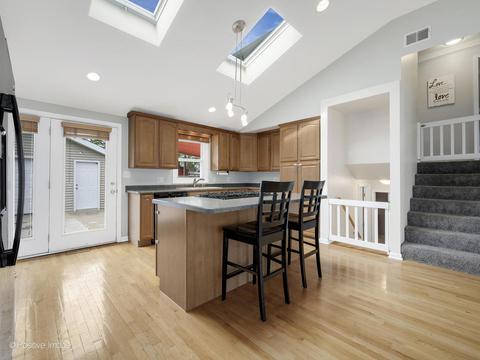 621 W Wrightwood Ave, Addison, IL 60101 photo 6