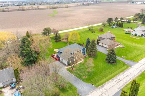 1603 Elm St, Spring Grove, IL 60081 photo 4