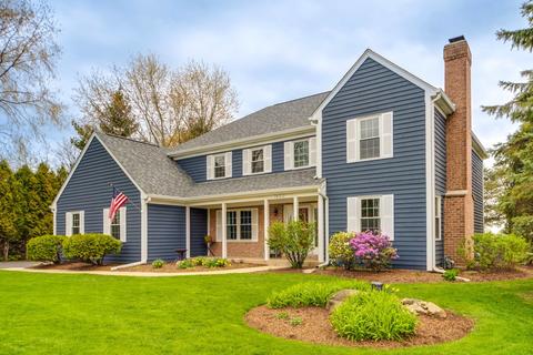 1603 Elm St, Spring Grove, IL 60081 photo 2
