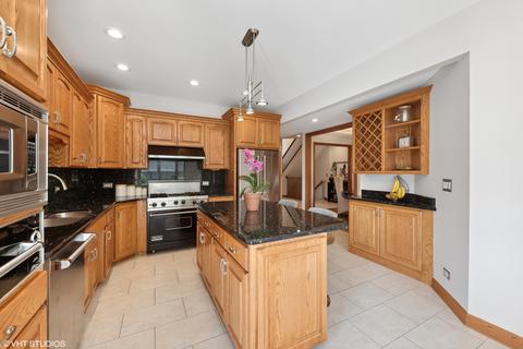 219 N Maple St, Itasca, IL 60143 photo 7