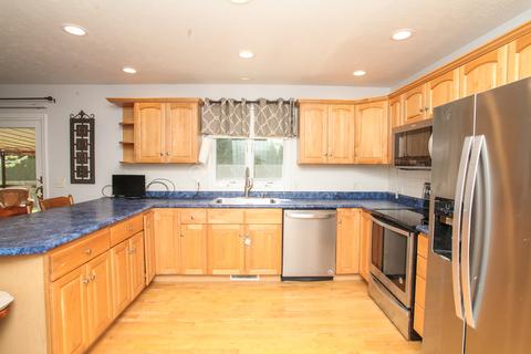 108 S Gadwall Ln, Downs, IL 61736 photo 8