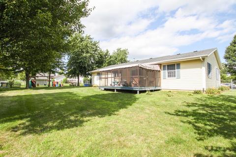 108 S Gadwall Ln, Downs, IL 61736 photo 3