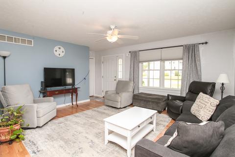 108 S Gadwall Ln, Downs, IL 61736 photo 5