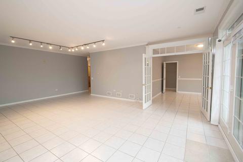 660 Mchenry Rd #201, Wheeling, IL 60090 photo 17