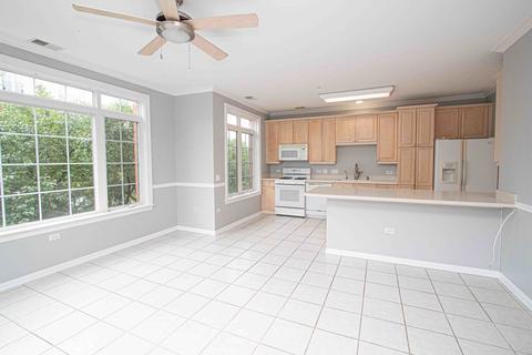 660 Mchenry Rd #201, Wheeling, IL 60090 photo 5