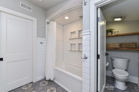 1013 N Wheaton Ave, Wheaton, IL 60187 photo 19