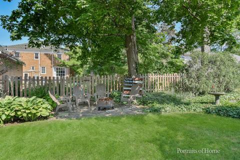 1013 N Wheaton Ave, Wheaton, IL 60187 photo 30