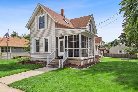 83 Mallery Ave, Elgin, IL 60123 photo 1
