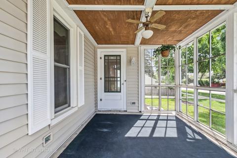 83 Mallery Ave, Elgin, IL 60123 photo 12