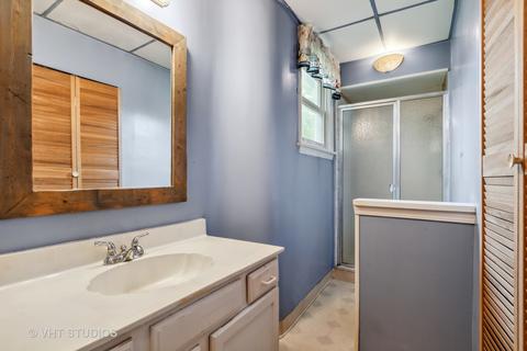 83 Mallery Ave, Elgin, IL 60123 photo 8
