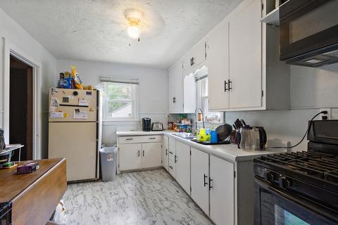 1560 S 6th Ave, Kankakee, IL 60901 photo 5