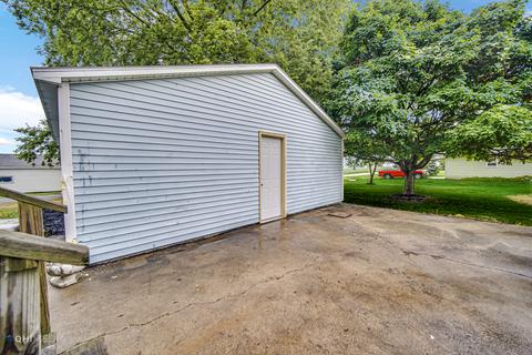 545 N 5th St, Sheldon, IL 60966 photo 17