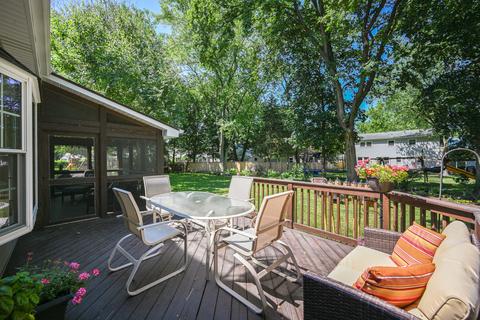 1576 Surrey Dr, Wheaton, IL 60189 photo 26