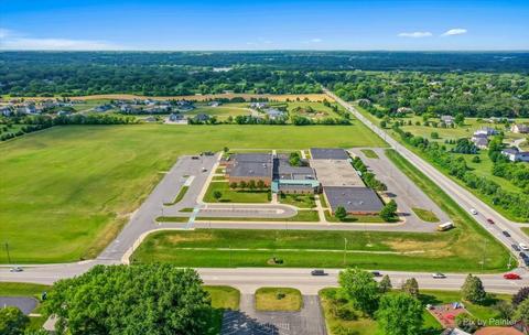 2220 Manor Ln, Mchenry, IL 60051 photo 35
