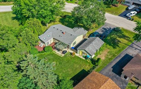 2220 Manor Ln, Mchenry, IL 60051 photo 32