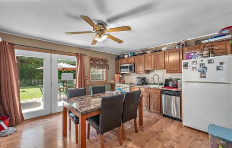 2220 Manor Ln, Mchenry, IL 60051 photo 14