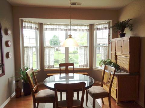 643 Tuscan View Dr, Elgin, IL 60124 photo 12