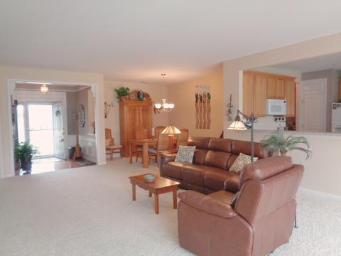 643 Tuscan View Dr, Elgin, IL 60124 photo 6