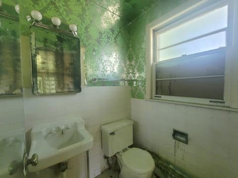 1320 Pitner Ave, Evanston, IL 60201 photo 12