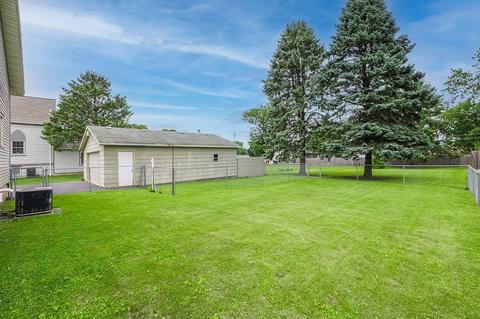 311 E 1st St, Genoa, IL 60135 photo 17