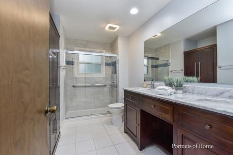 1205 E Hull Dr, Wheaton, IL 60189 photo 13