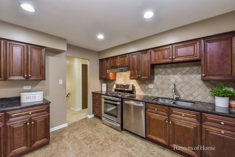 1205 E Hull Dr, Wheaton, IL 60189 photo 6