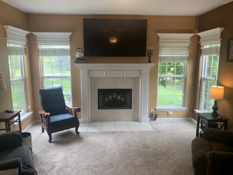 423 Hackney Ln, Oswego, IL 60543 photo 9