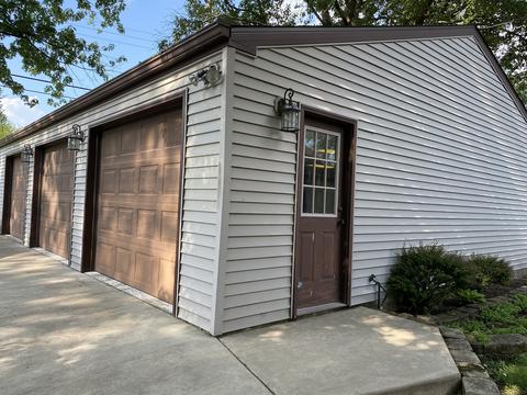 430 W 4th St, Spring Valley, IL 61362 photo 5