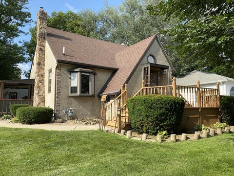 430 W 4th St, Spring Valley, IL 61362 photo 2
