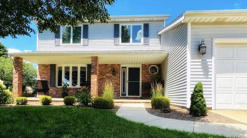 4 Downing Cir, Bloomington, IL 61704 photo 2