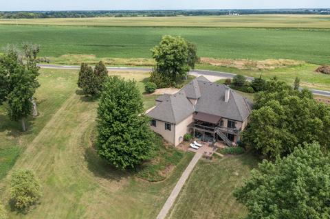 123 Kramer Rd, Avon, IL 61415 photo 4