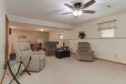 2402 Timber View Dr, Bloomington, IL 61701 photo 24