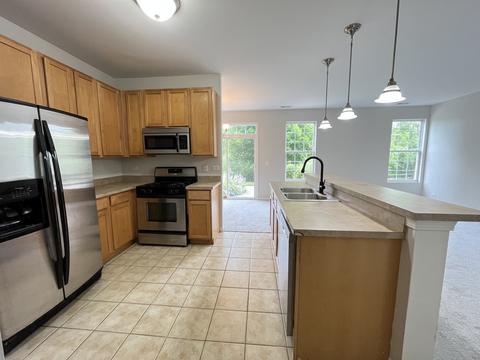 2642 Williamsburg Dr, Algonquin, IL 60102 photo 9