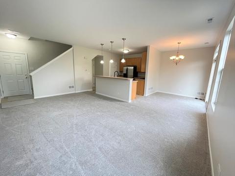 2642 Williamsburg Dr, Algonquin, IL 60102 photo 5