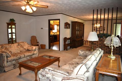 302 S 5th St, Secor, IL 61771 photo 11